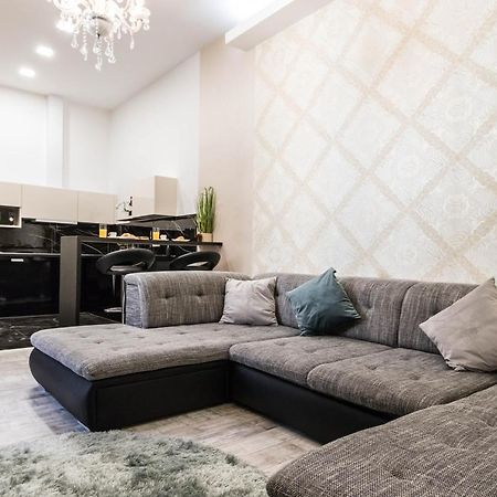 George'S Luxury Apartment At Danube Budapest Eksteriør billede