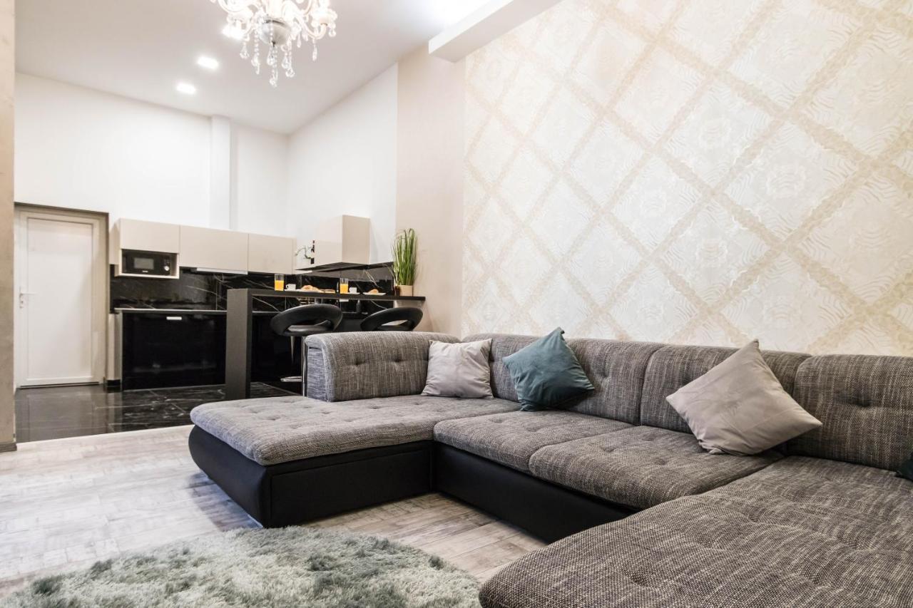 George'S Luxury Apartment At Danube Budapest Eksteriør billede