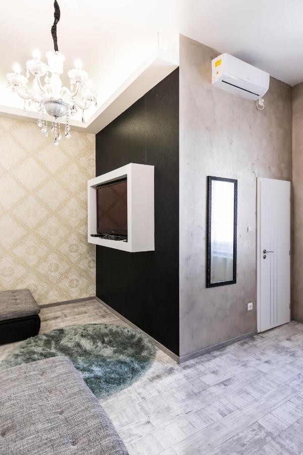 George'S Luxury Apartment At Danube Budapest Eksteriør billede